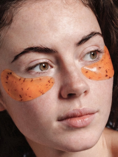 Woman wearing Bello Woman Anti-Fatigue Hydrogel Eye Patches under her eyes